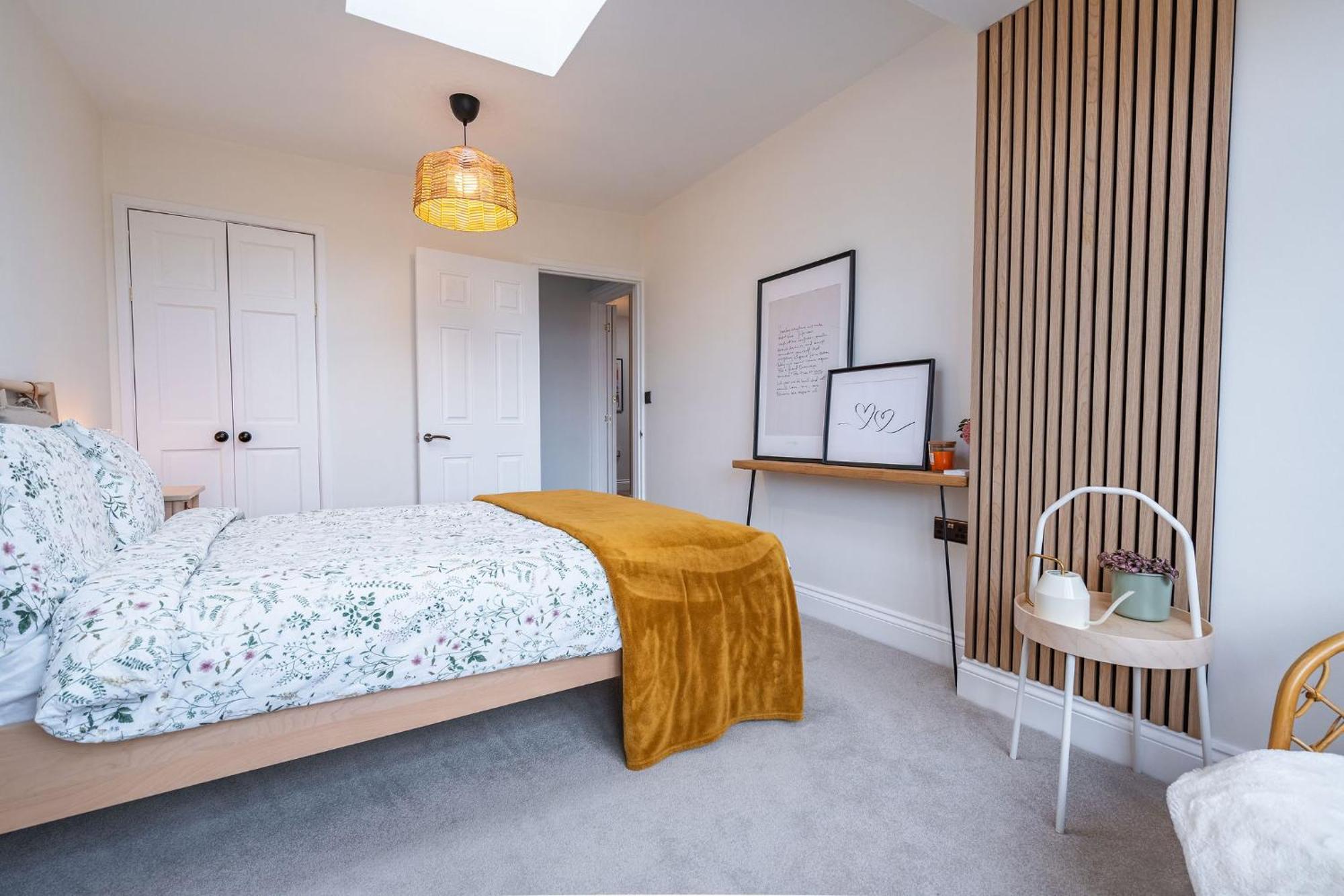Nature Inspired Bungalow With 3 Rooms - 10 Mins From Manchester Airport Timperley Extérieur photo